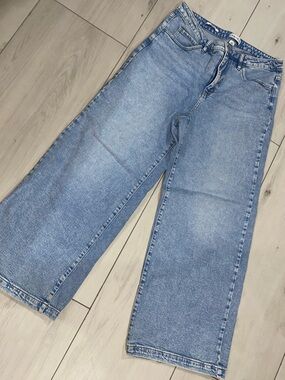 Ava & Viv Light Blue Straight Leg Jeans
